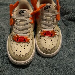 Nike Air Force worn a few times less than 6 times